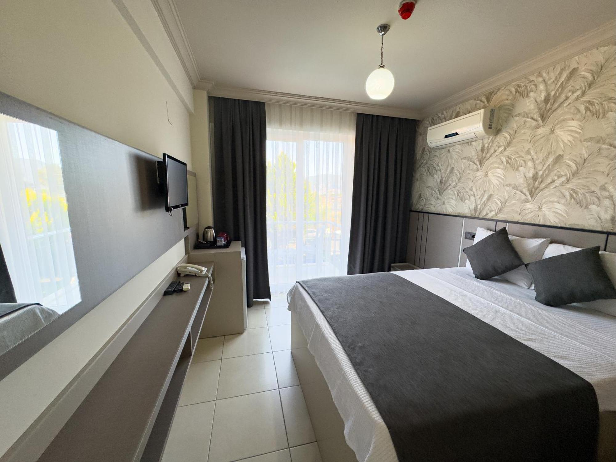 Sardunya Hotel 페티예 외부 사진